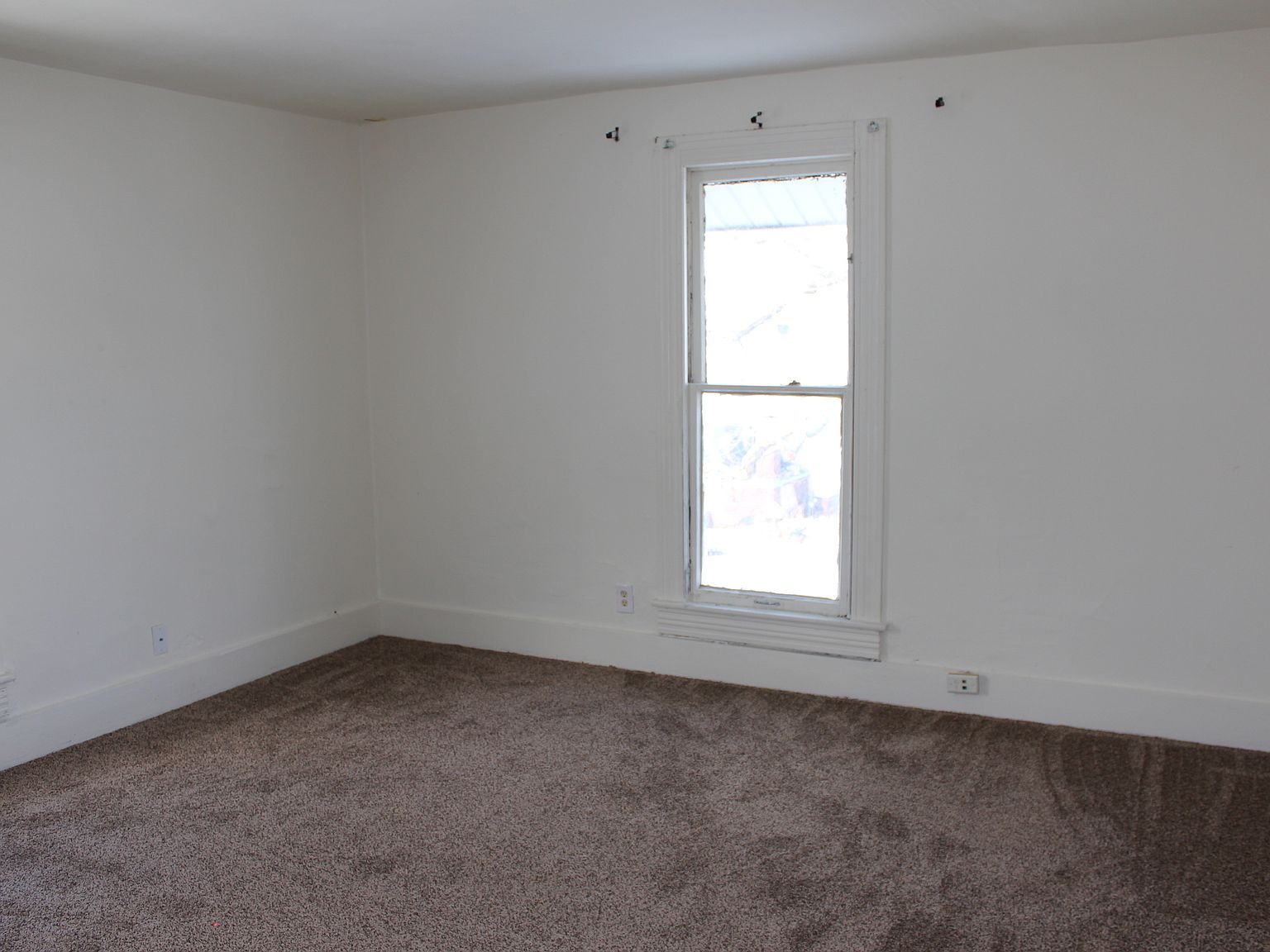 233 W 4th St Anderson, IN 46016  | Multi Family