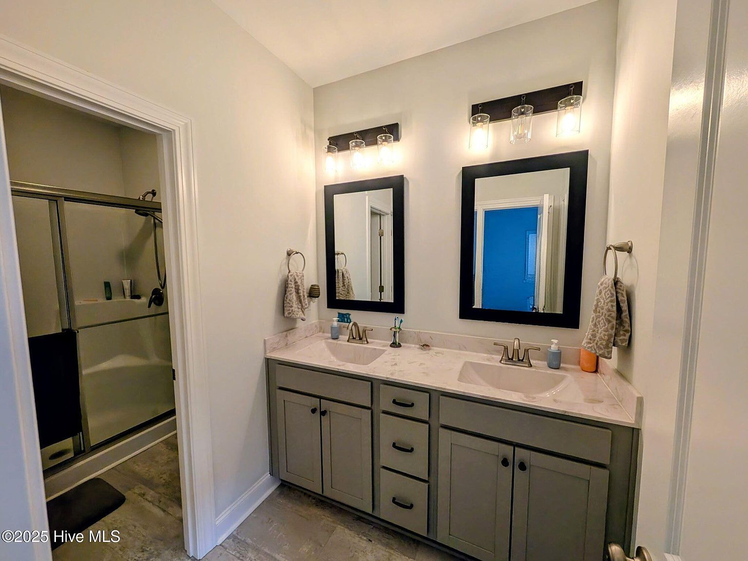 3323 School View Dr Farmville, NC 27828  | Single Family