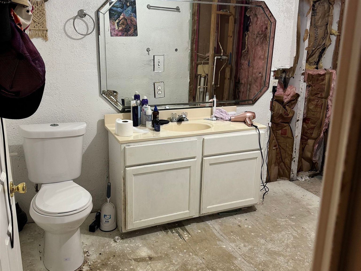 1811 Houston St Orange, TX 77630  | Single Family