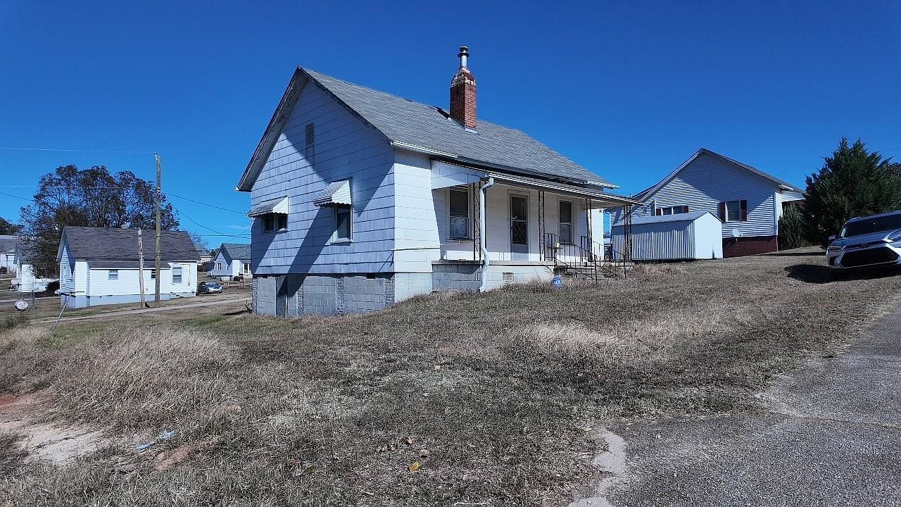 125 S 1st St Union, SC 29379  | Single Family