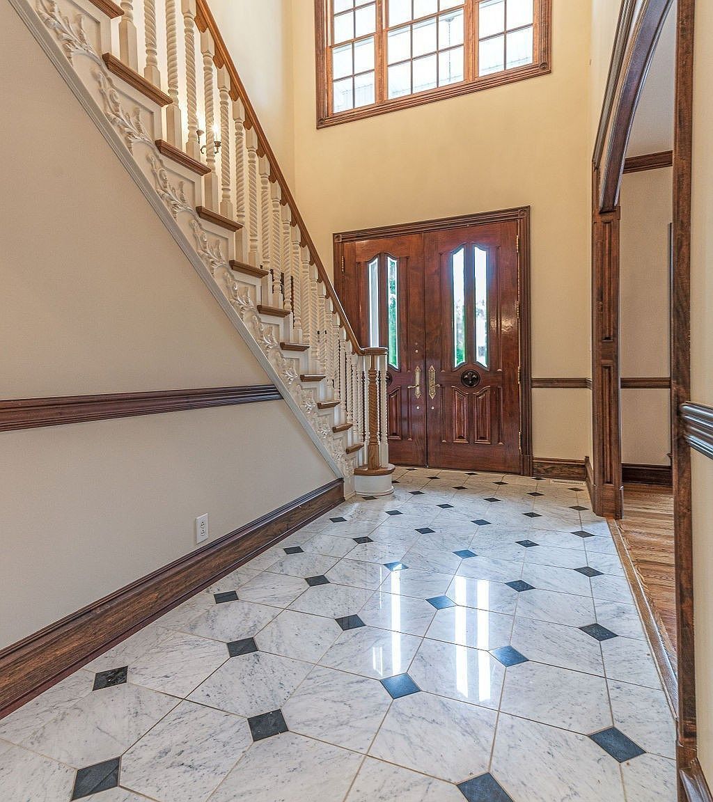 2081 Mossy Oak Cir Clarksville, TN 37043  | Single Family