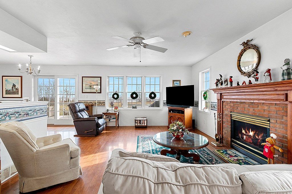 N1356 Lakeshore Rd Kewaunee, WI 54216  | Single Family