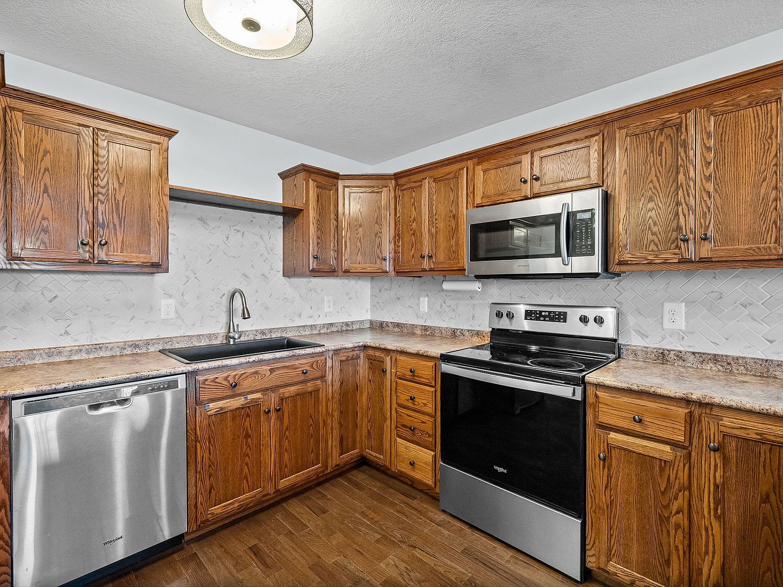 10718 Palmyra Rd Oak Grove, KY 42262 | Single Family