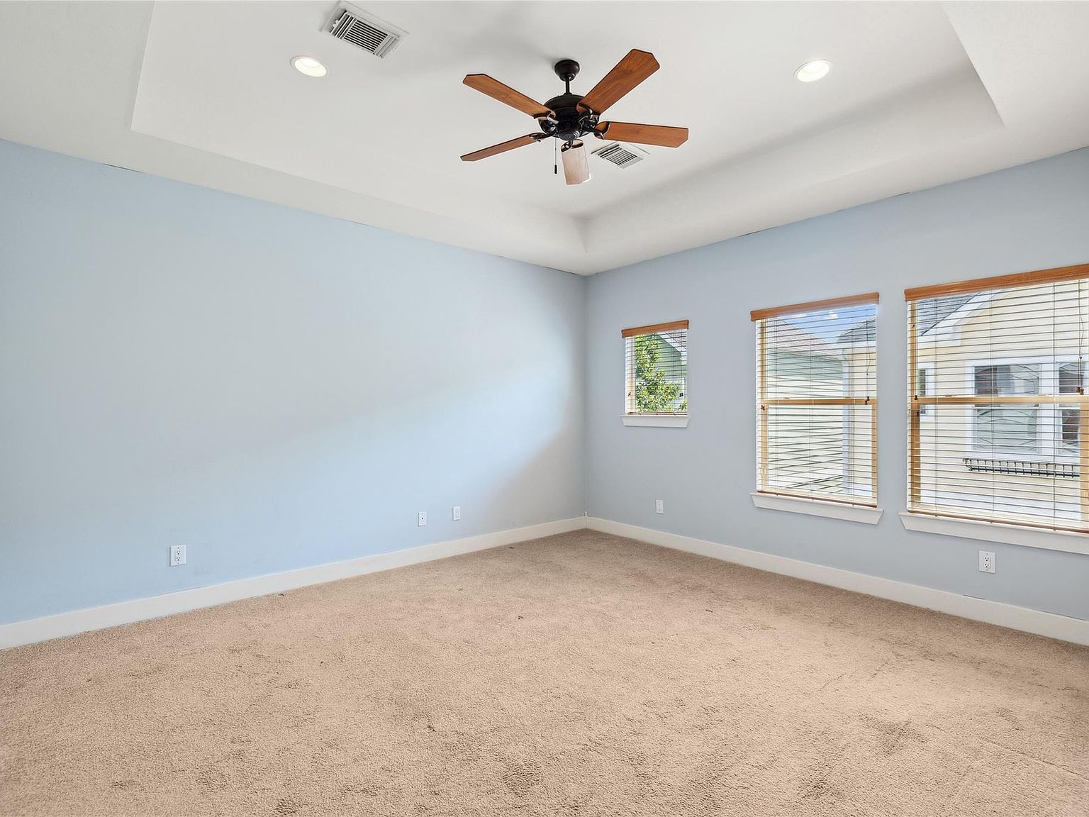 1120 W 18th St Houston, TX 77008 | Single Family