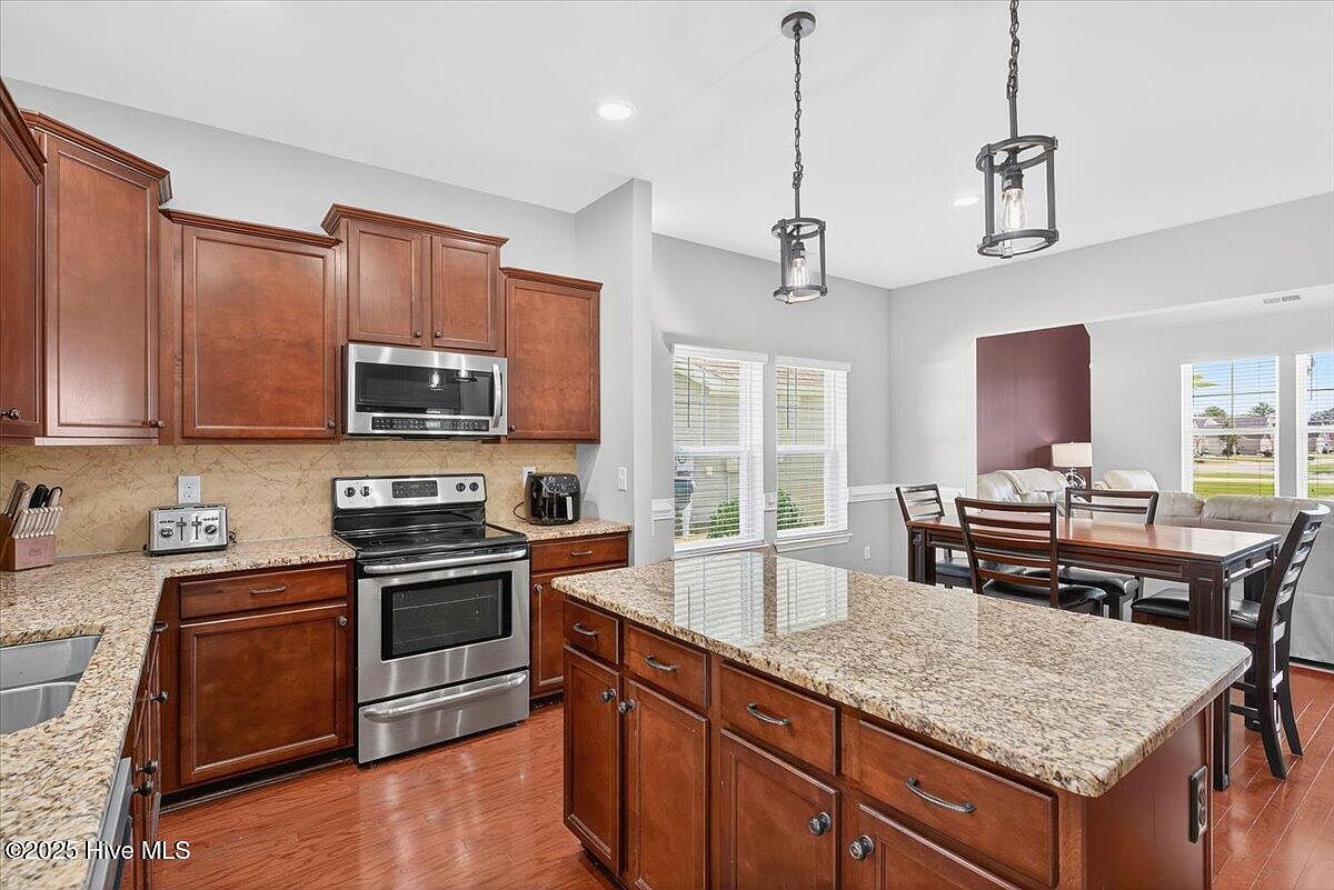 190 Palmetto Green Dr Longs, SC 29568 | Single Family