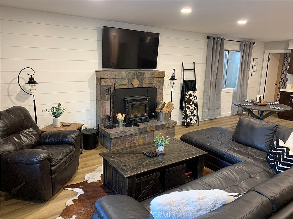 304 E Fairway Blvd Big Bear City, CA 92314 | Single Family