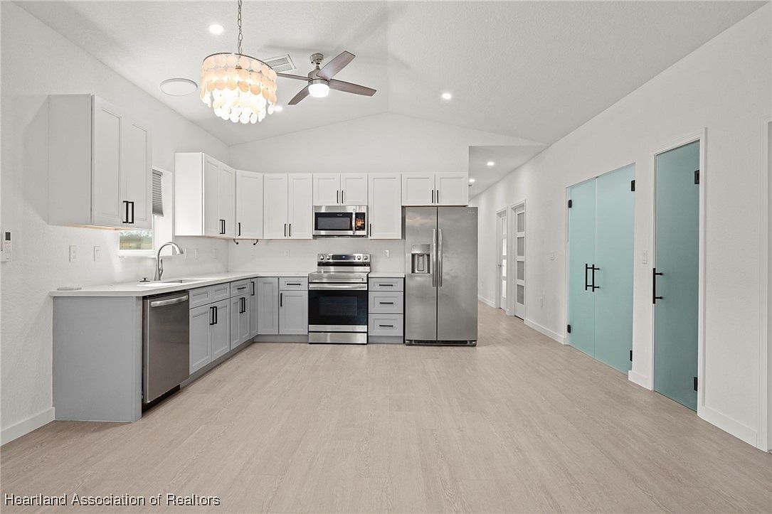 6421 Okinawa Ave Sebring, FL 33876  | Single Family