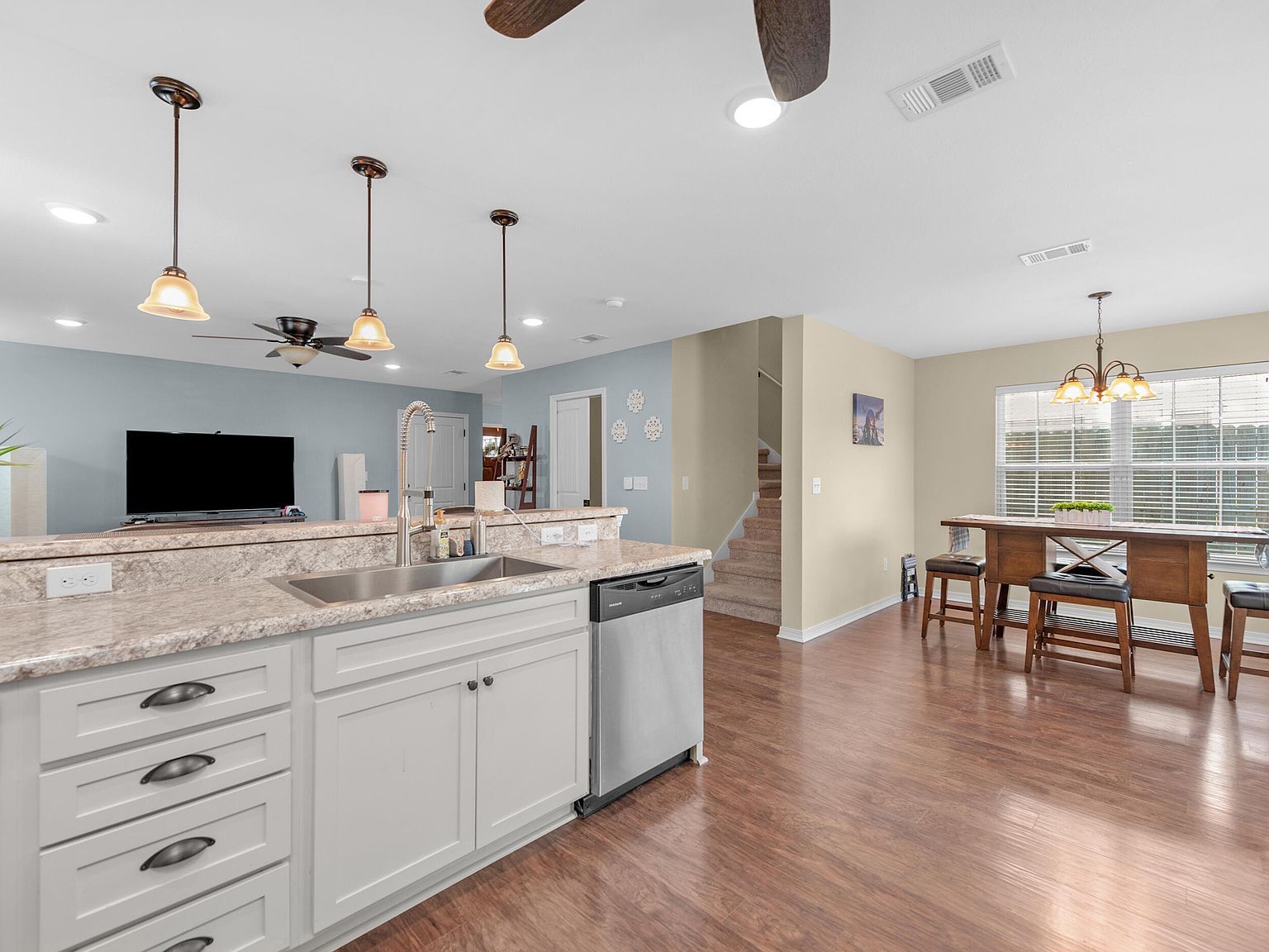 416 Eisenhower Dr Crestview, FL 32539  | Single Family