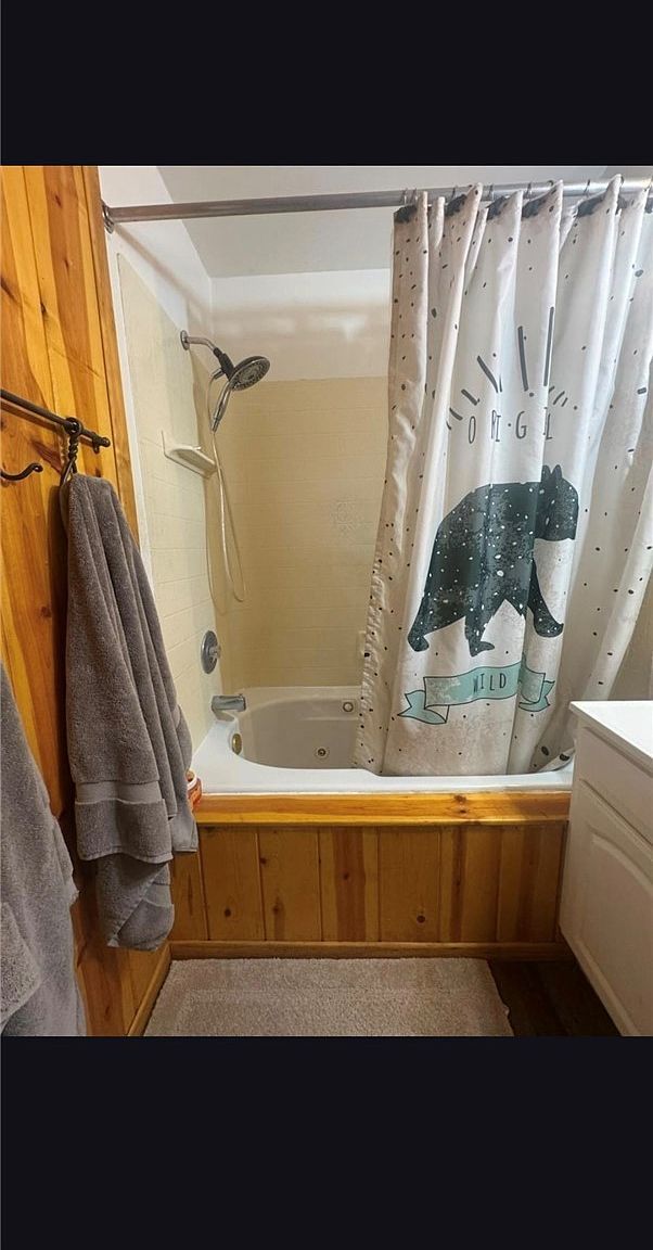 40204 Valley Of The Falls Dr Forest Falls, CA 92339  | Single Family