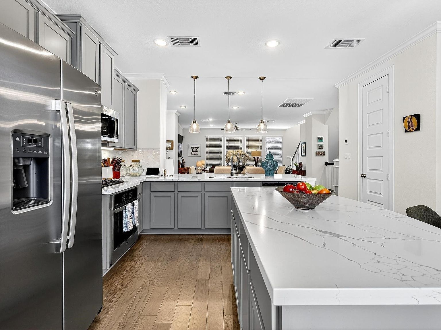 3215 Cedar Dawn Ln Houston, TX 77091  | Single Family