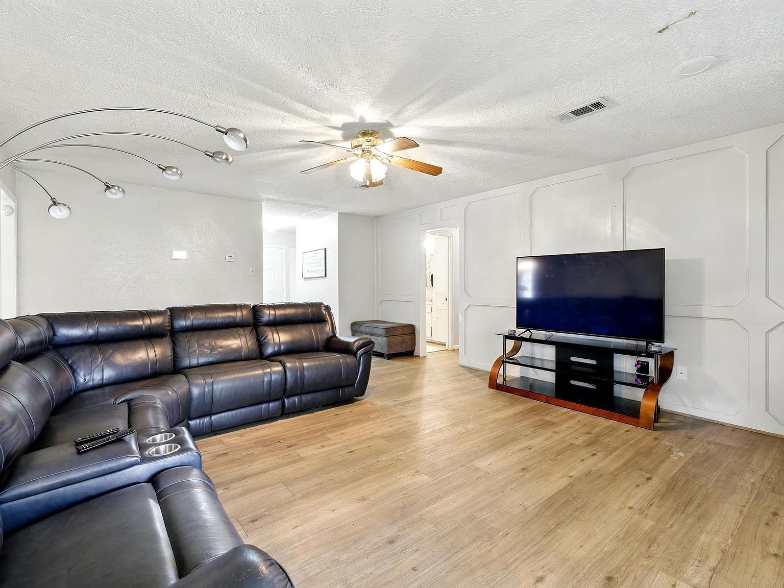 9810 Bayou Woods Dr Baytown, TX 77521  | Single Family