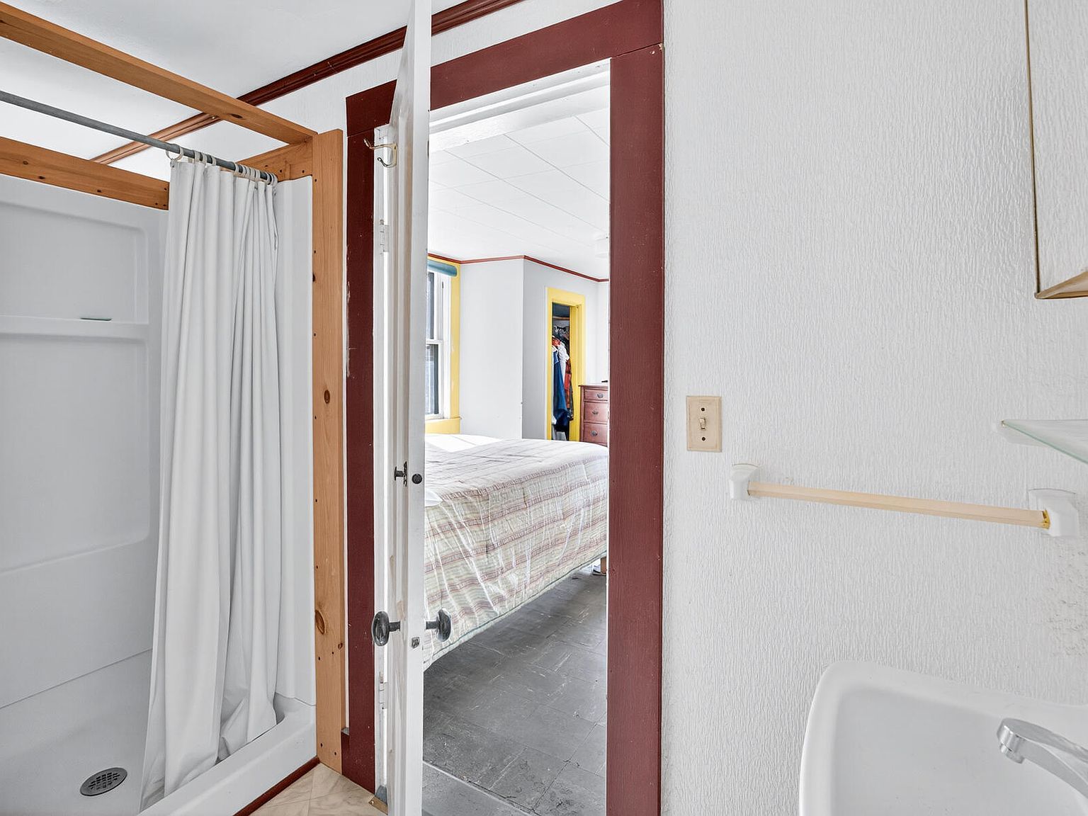 37 Pearl St Provincetown, MA 02657  | Single Family