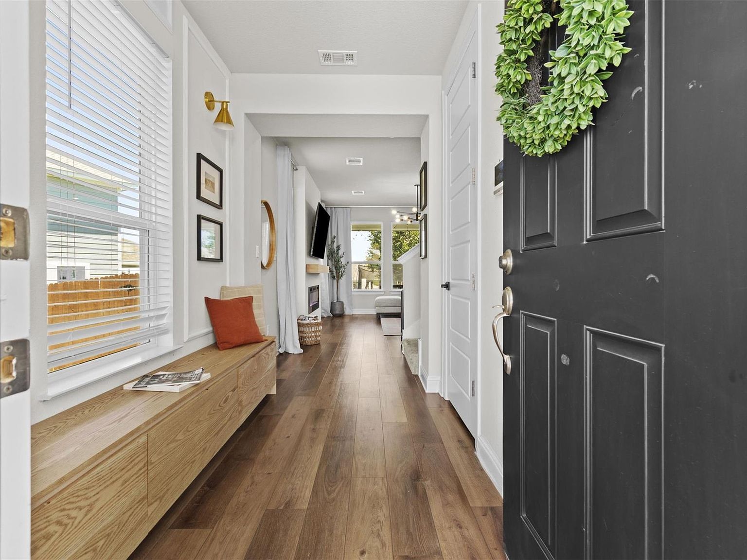 324 Gaida Loop Georgetown, TX 78628 | Single Family