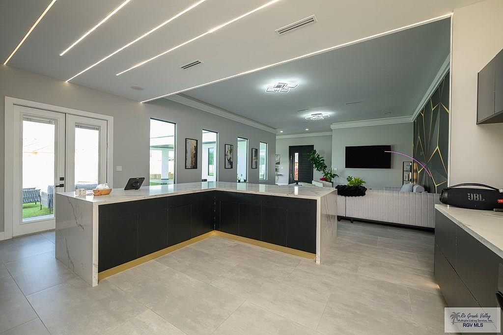 2809 N Summer Hts San Juan, TX 78589 | Single Family