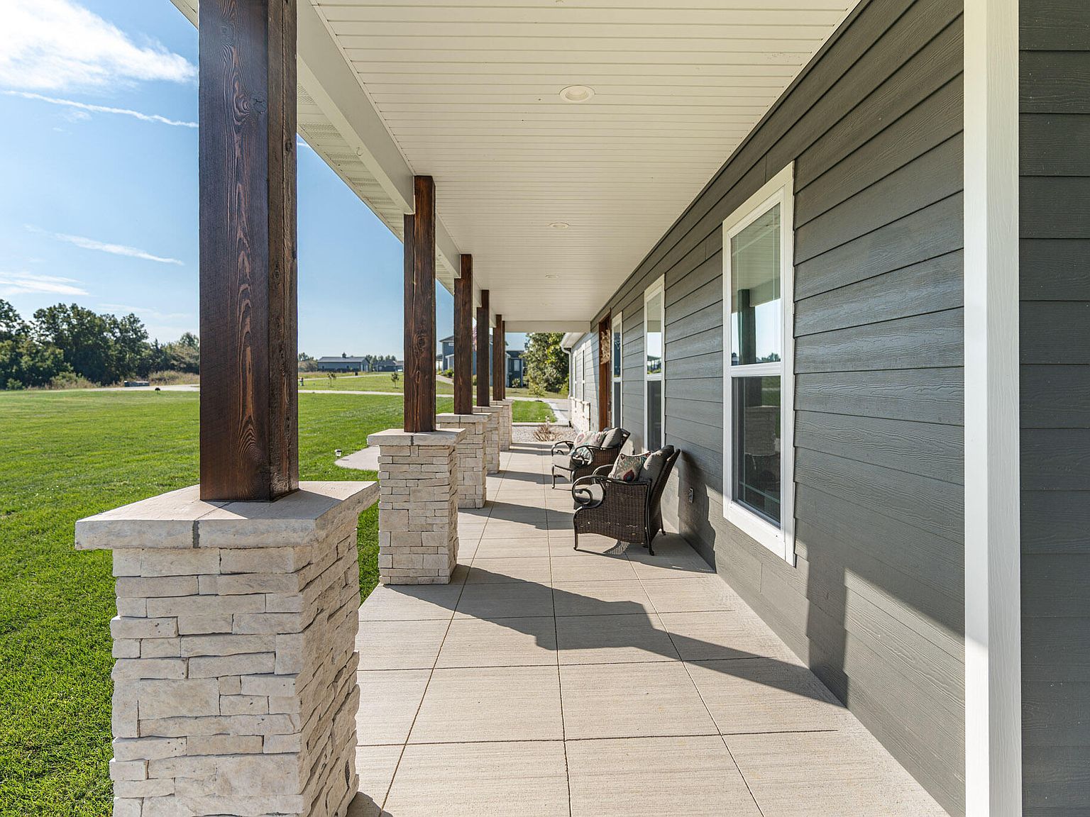 25400 Silvercrest Ct Wooldridge, MO 65287  | Single Family