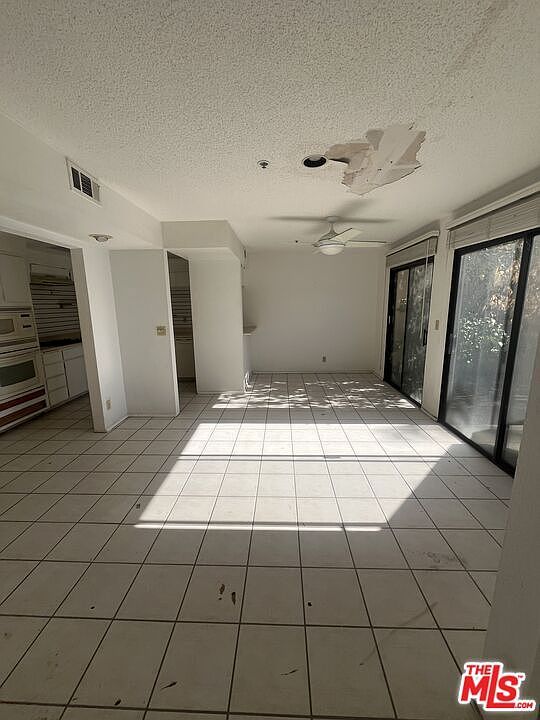 861 Village Sq Palm Springs, CA 92262  | Condominium