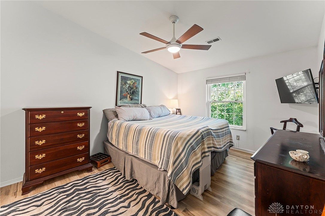 11971 Olde Dominion Dr UNIT 7 Cincinnati, OH 45249  | Condominium