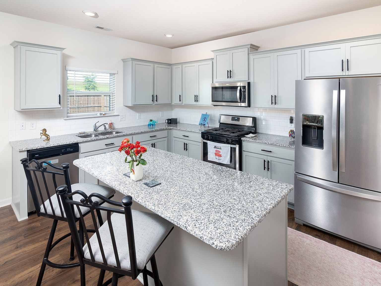 824 Stone Creek Dr Loudon, TN 37774  | Single Family