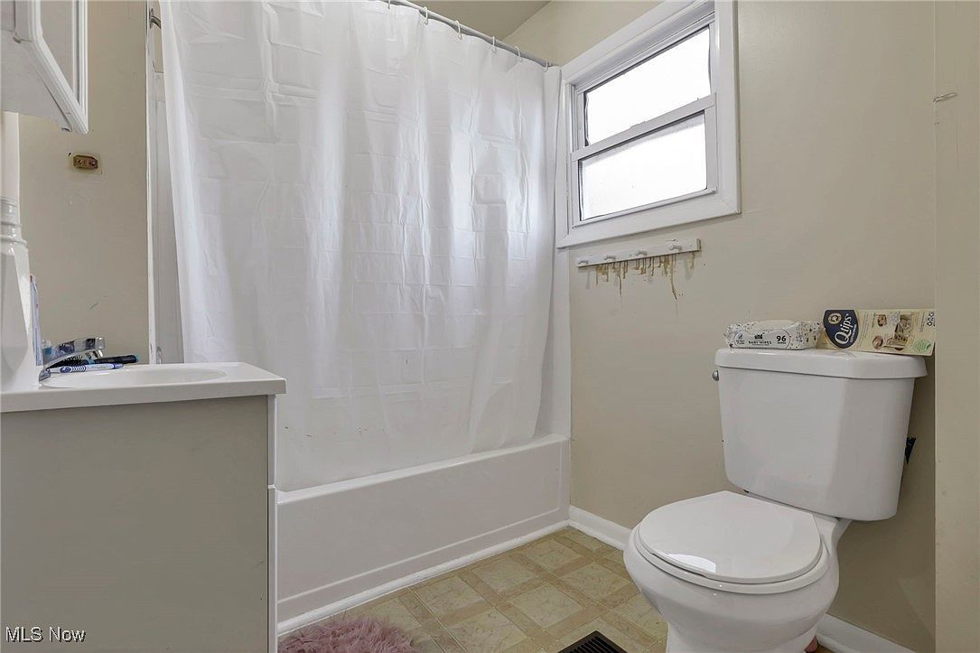 407 Seborn Ave Zanesville, OH 43701  | Single Family