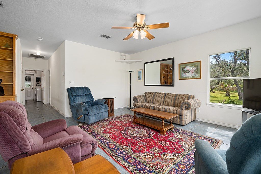 330 Spanishwoods Dr Rockport, TX 78382  | Single Family