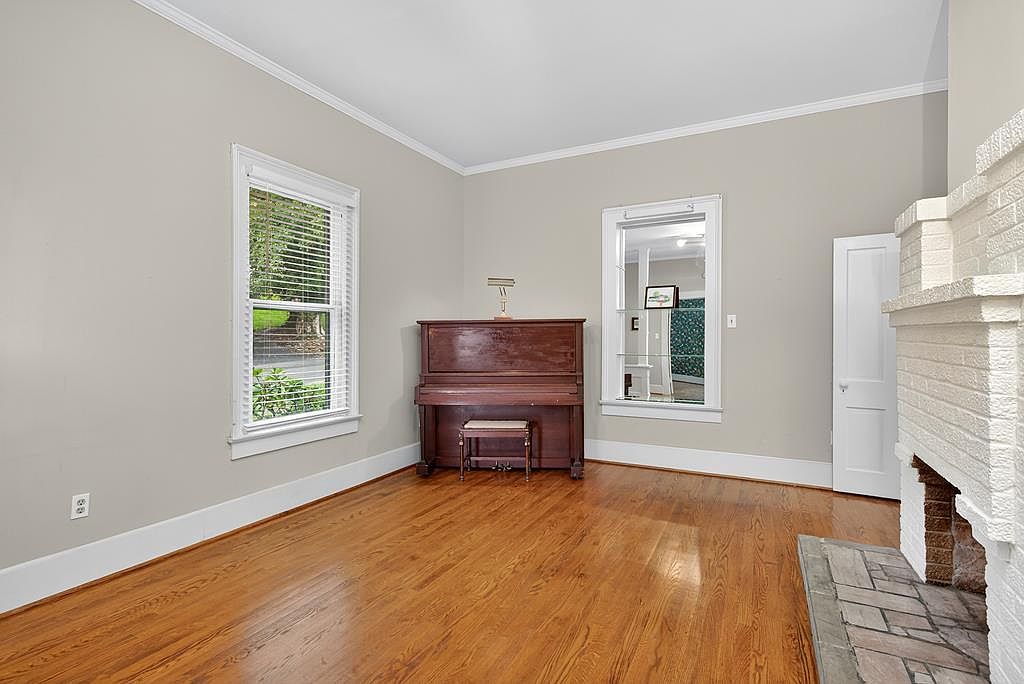 620 Arlington Ave Bristol, VA 24201  | Single Family