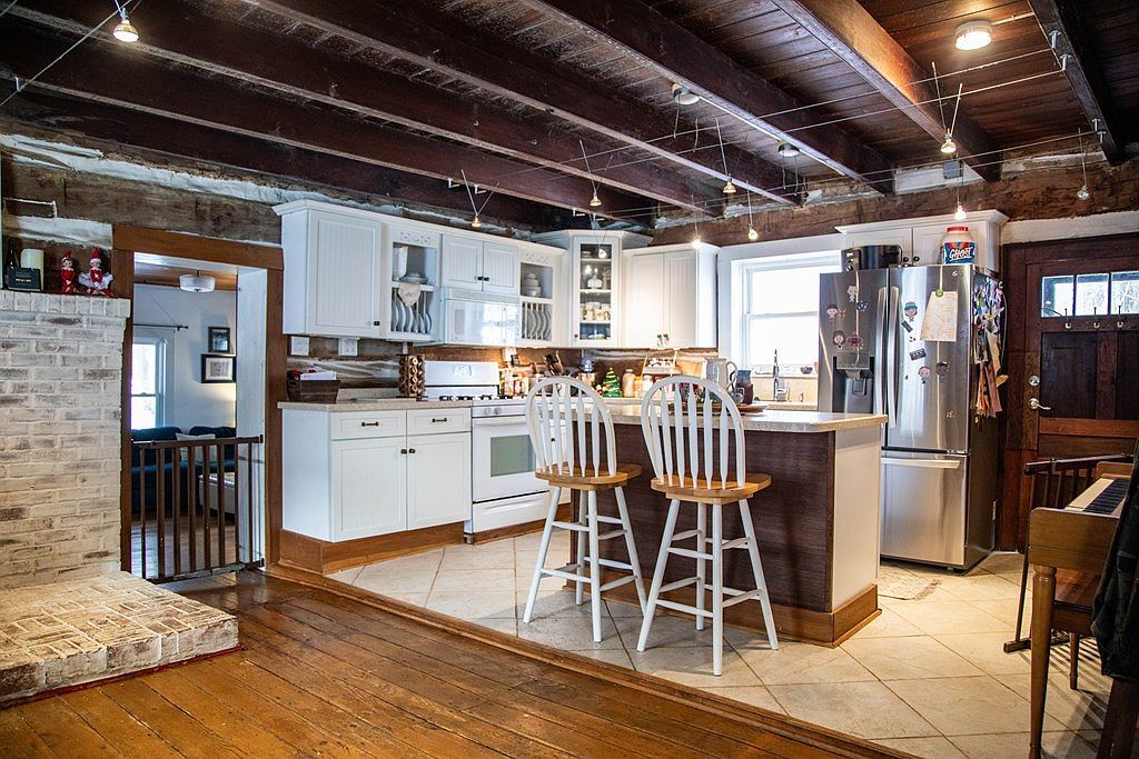 20217 Shadowood Cir Meadowview, VA 24361  | Single Family