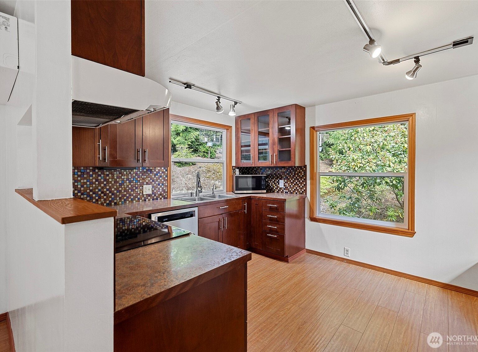 7589 Bailey Rd Clinton, WA 98236  | New build