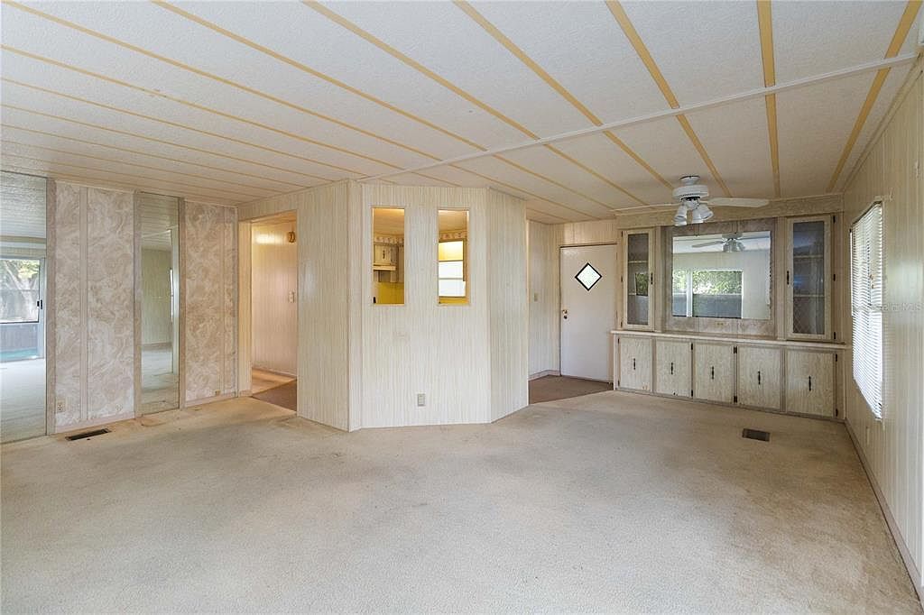 130 Florence Blvd Debary, FL 32713  | New build