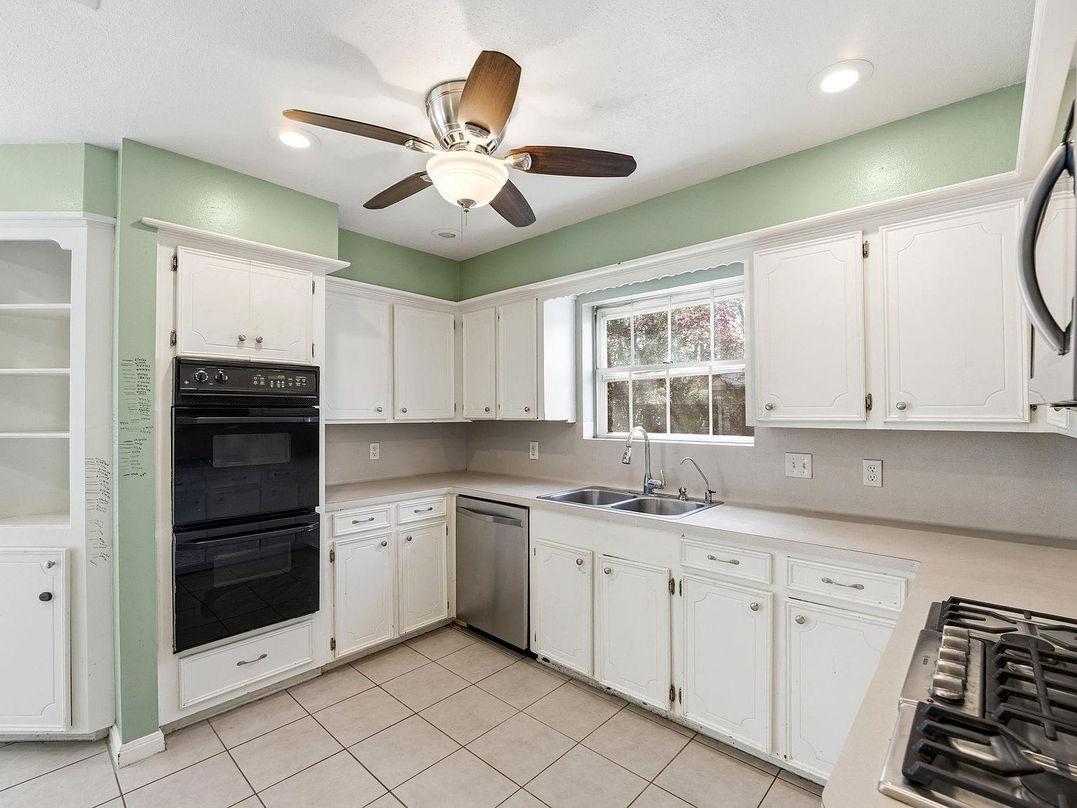 1918 Thousand Pines Dr Humble, TX 77339 | Single Family