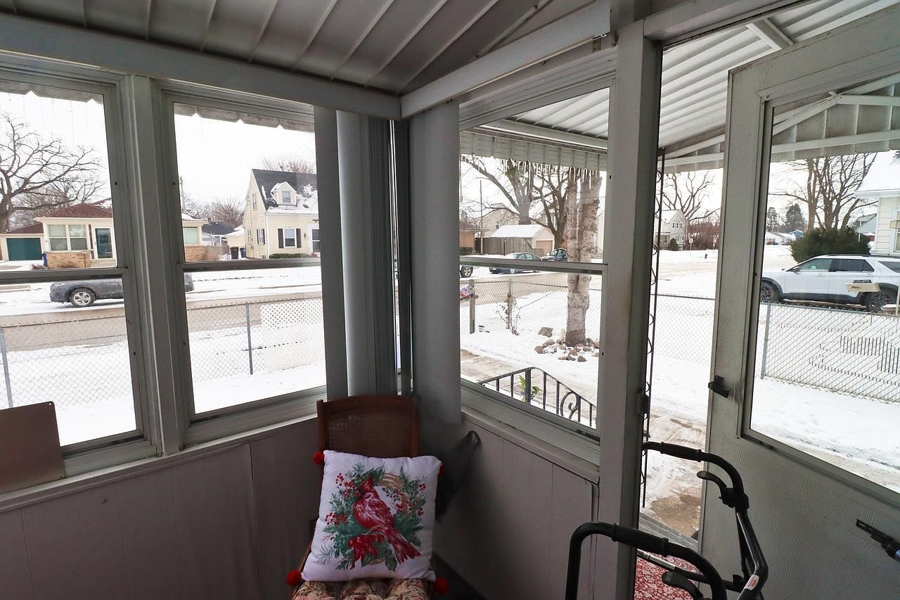 1622 Cleveland Ave Racine, WI 53405  | Single Family