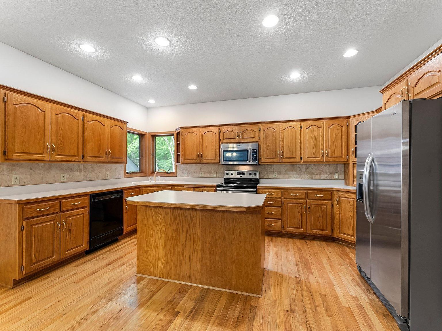 7884 341st St Stacy, MN 55079  | Single Family