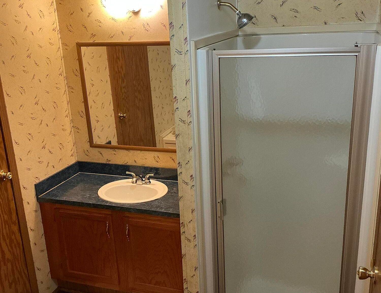 11585 S Flooter Rd Roscommon, MI 48653 | Single Family