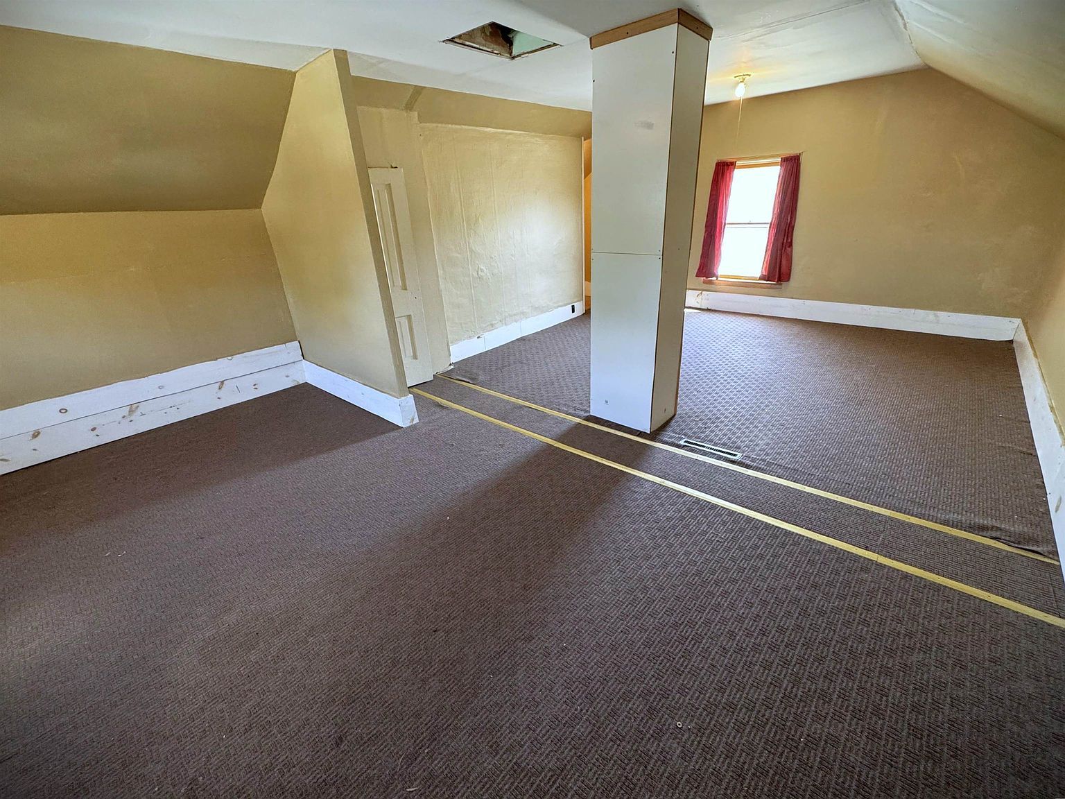 330 Washington St Scotland, SD 57059  | Single Family