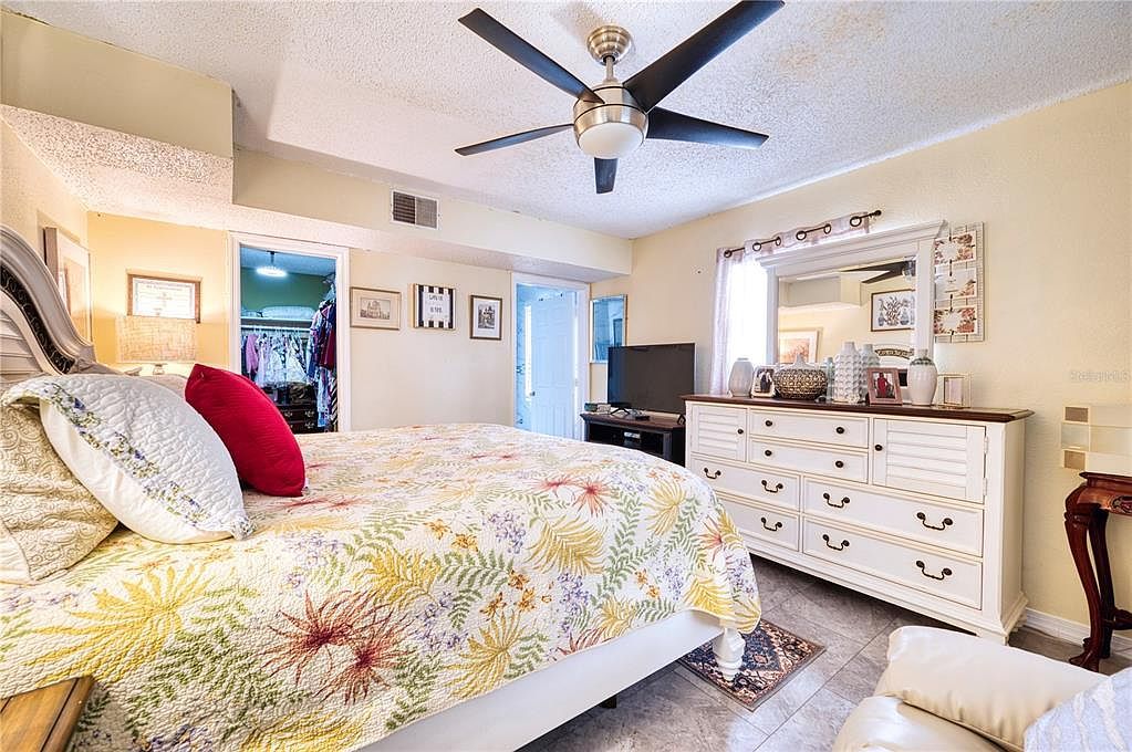 7067 Jarvis Rd Sarasota, FL 34241  | Single Family