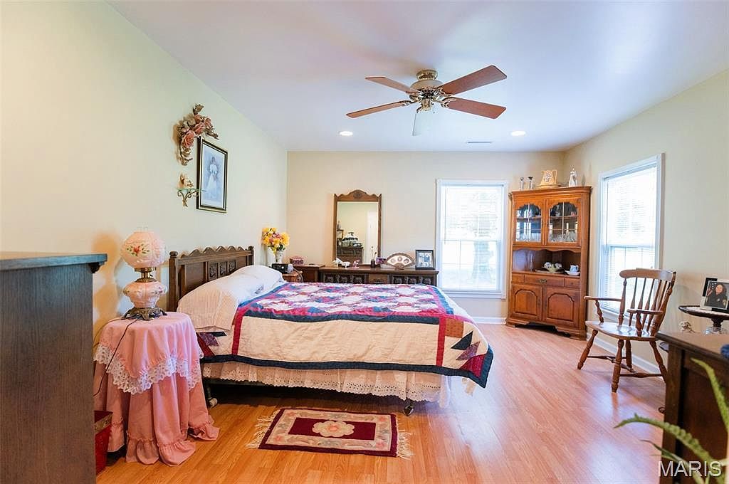 54 County Road 3160 Salem, MO 65560  | Single Family