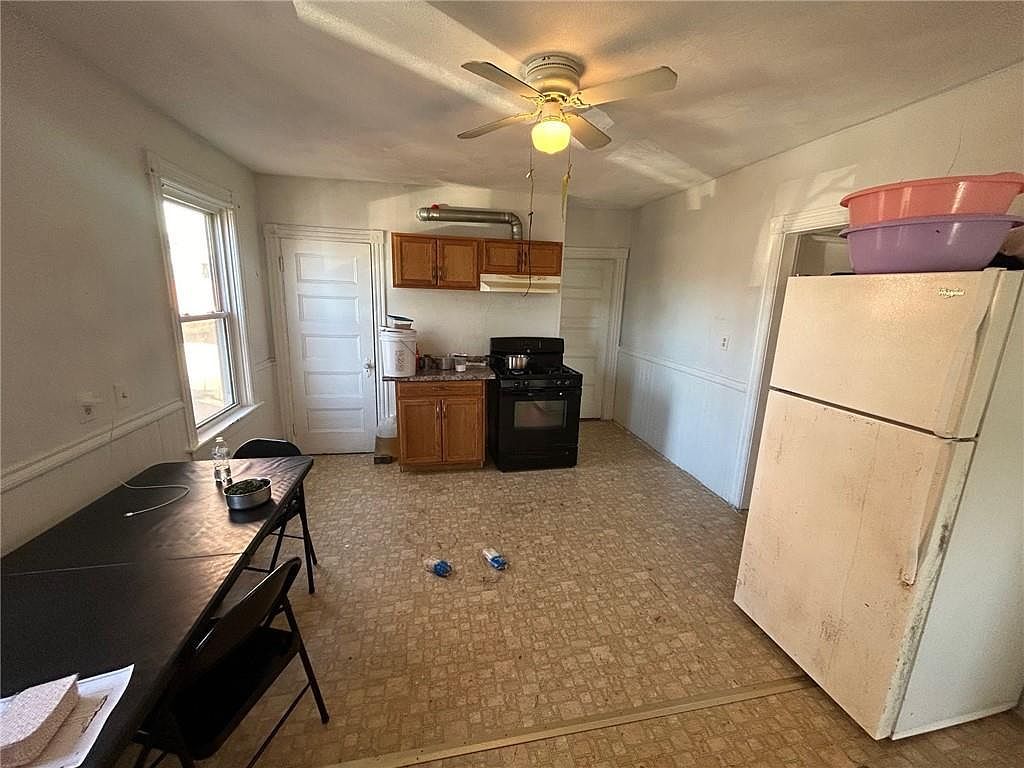 21-23 Gay St Providence, RI 02905 | Multi Family