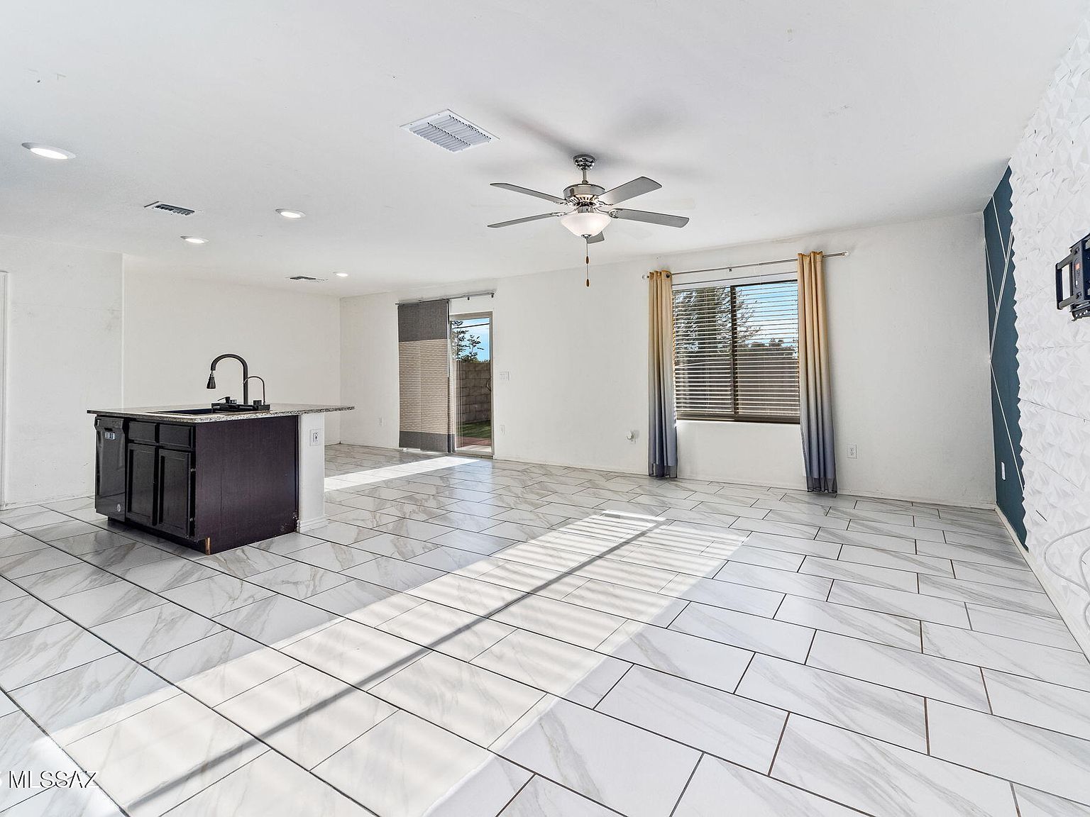 6038 S Kirtley Dr Tucson, AZ 85706  | Single Family