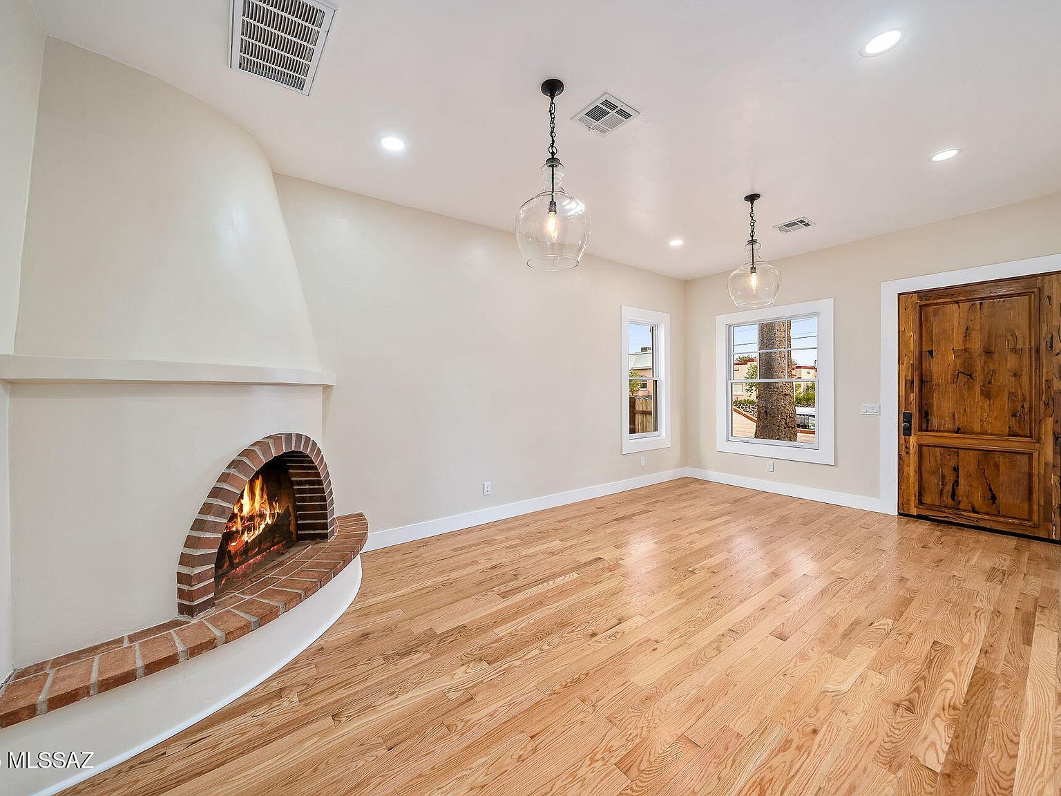 215 E University Blvd Tucson, AZ 85705  | Single Family