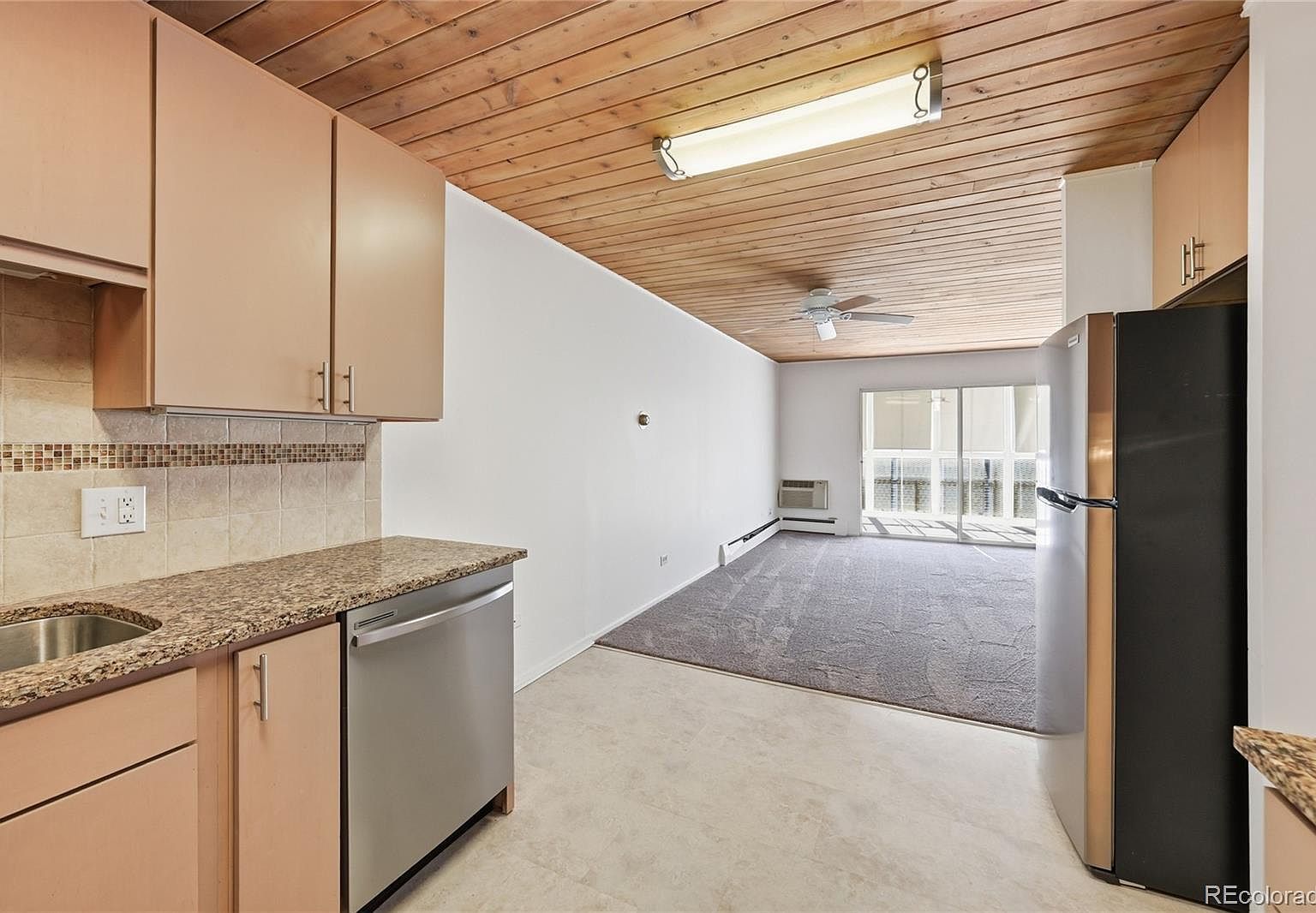 655 S Clinton St APT 4B Denver, CO 80247  | Condominium