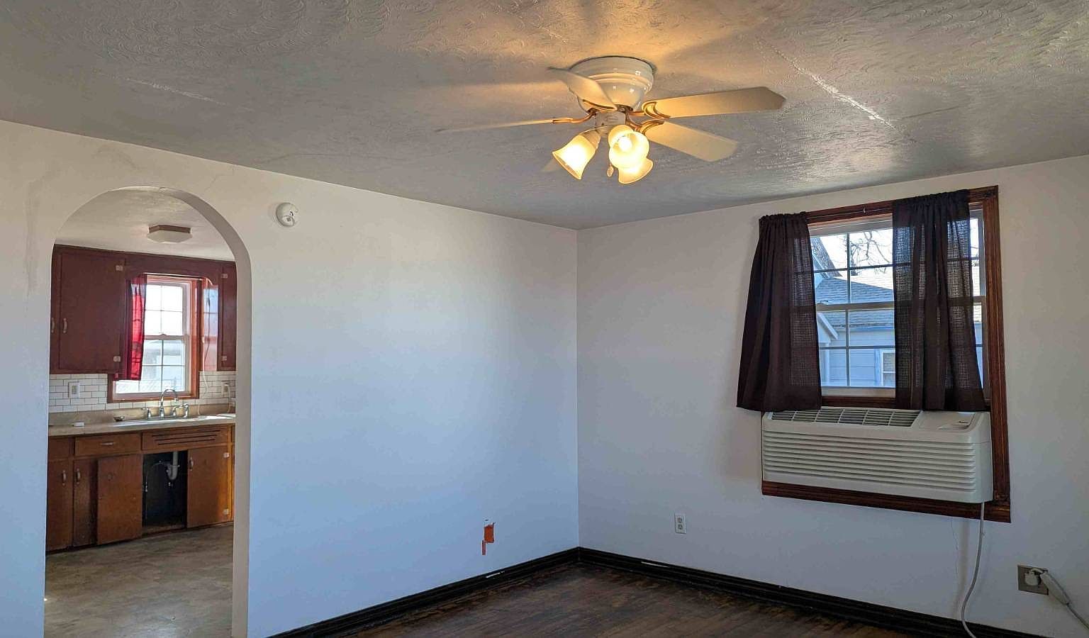 1409 Washington Ave Woodward, OK 73801  | Multi Family