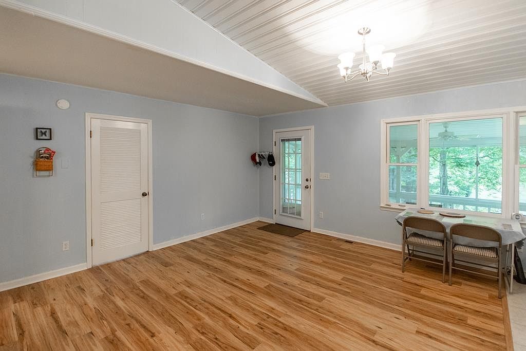 587 Lakeside Cir Franklin, NC 28734  | Single Family