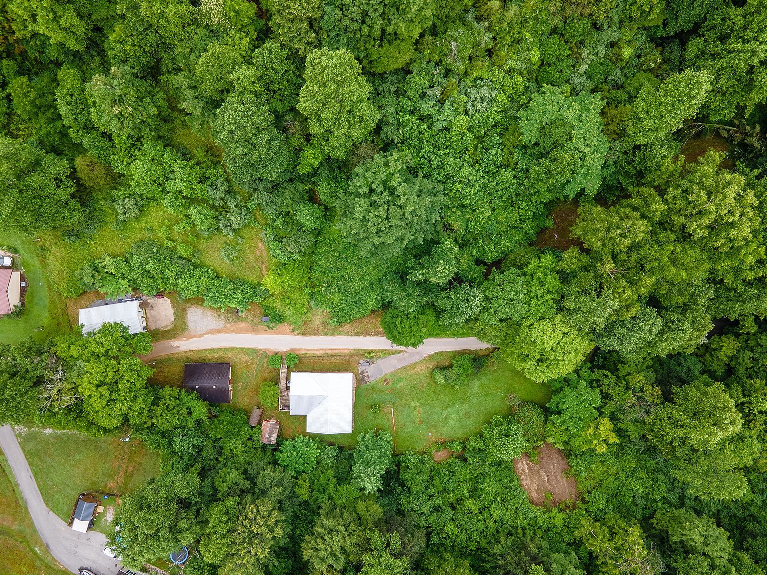 399 Hayes Br Langley, KY 41645  | Single Family