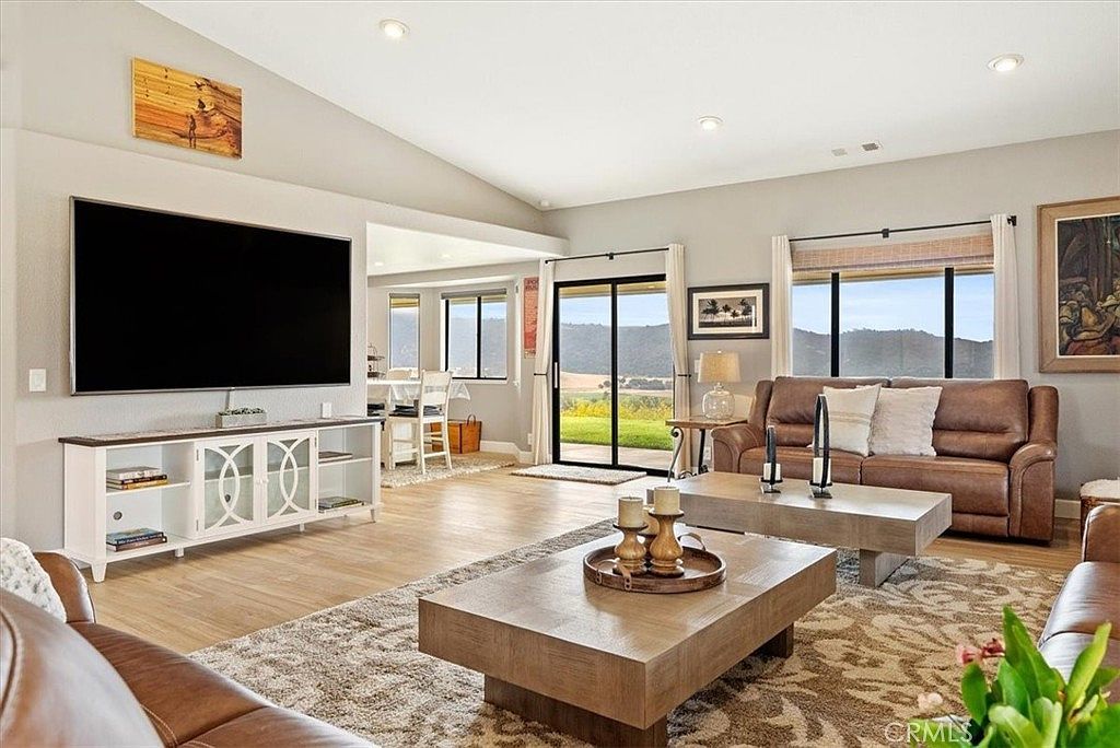 225 Pioneer Cir Arroyo Grande, CA 93420 | Single Family