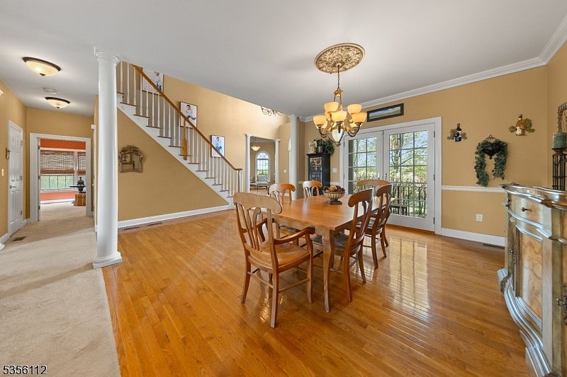 2 Sutton Ct Hamburg, NJ 07419  | Single Family