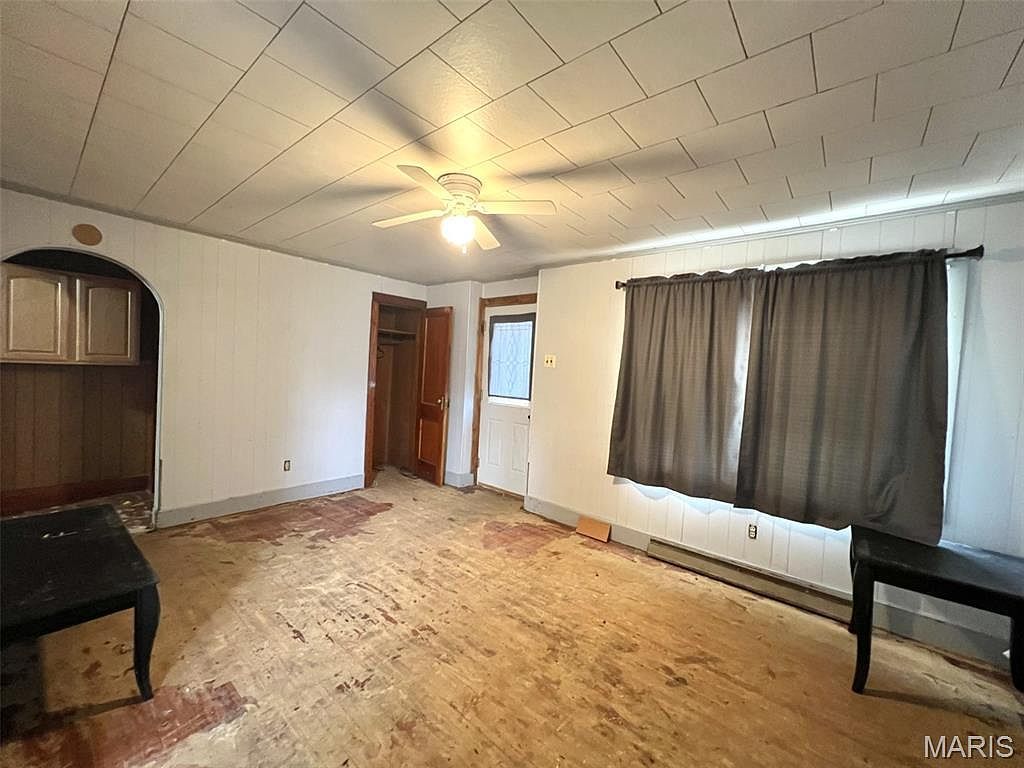 500 E Water St Litchfield, IL 62056 | Single Family