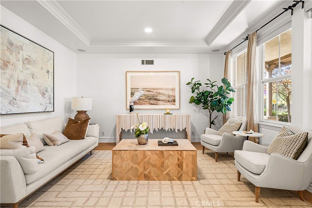 33 Modesto Irvine, CA 92602 | Single Family