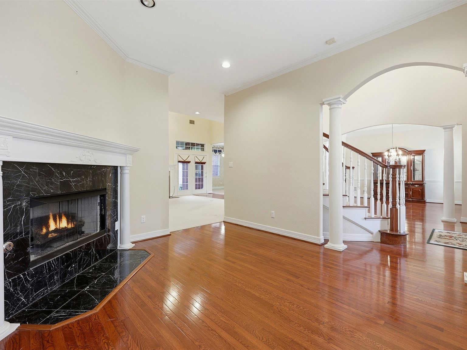 1860 Plum Creek Dr Midlothian, TX 76065  | Single Family