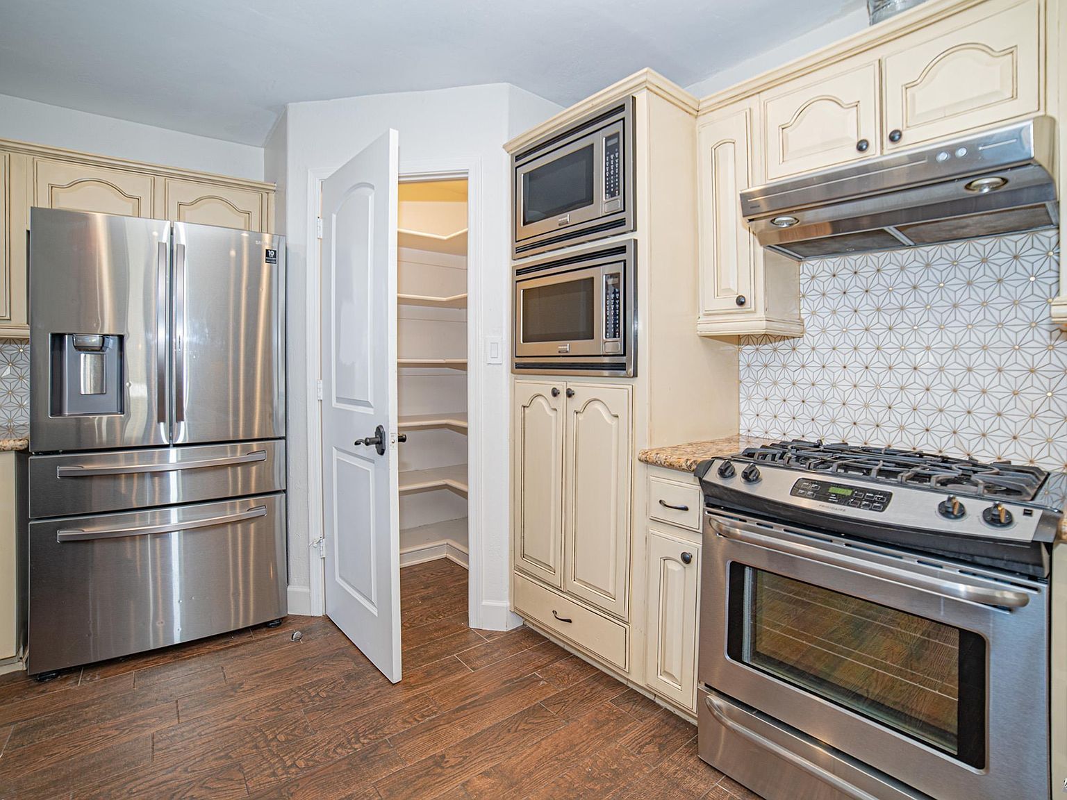 2864 W 12th Ln Yuma, AZ 85364 | Single Family