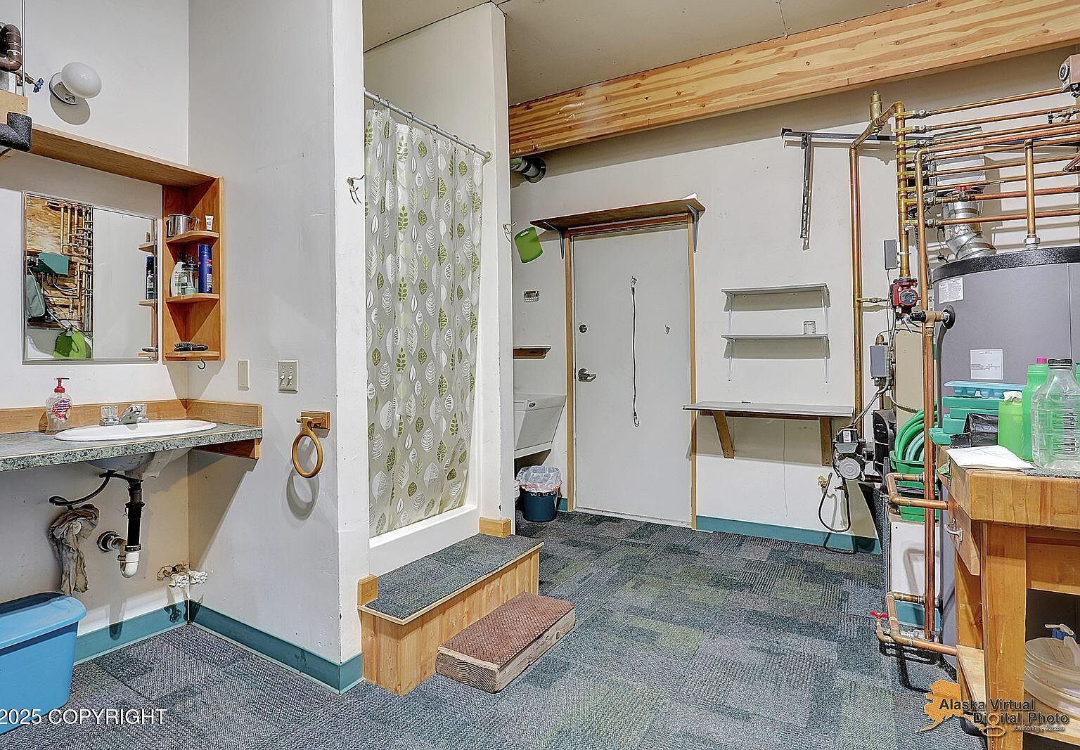 15120 E Mercedes Dr Talkeetna, AK 99676  | Single Family