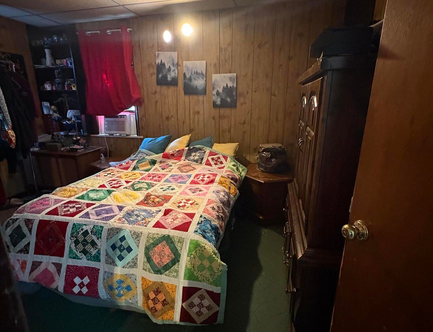 609 Pennsylvania Ave Roseto, PA 18013 | Single Family